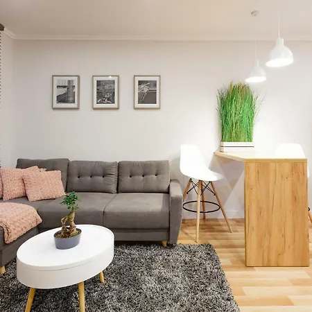 Apartment Mw *